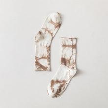 Load image into Gallery viewer, Tonal Tie Dye Socks
