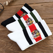 Load image into Gallery viewer, Tiger Head Socks
